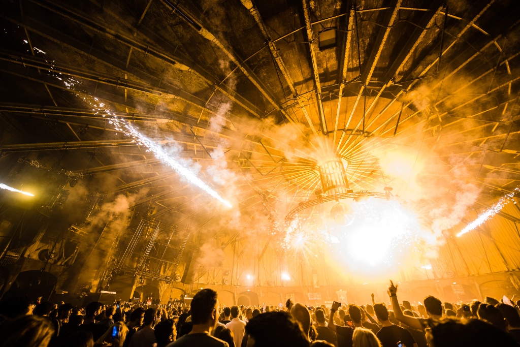 Indoor Fireworks on New Year's Eve in Amsterdam @ Awakenings, Gashouder